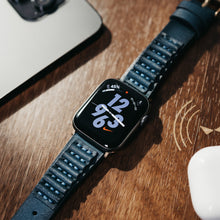 Load image into Gallery viewer, EXTEND Apple Watch Strap 38mm
